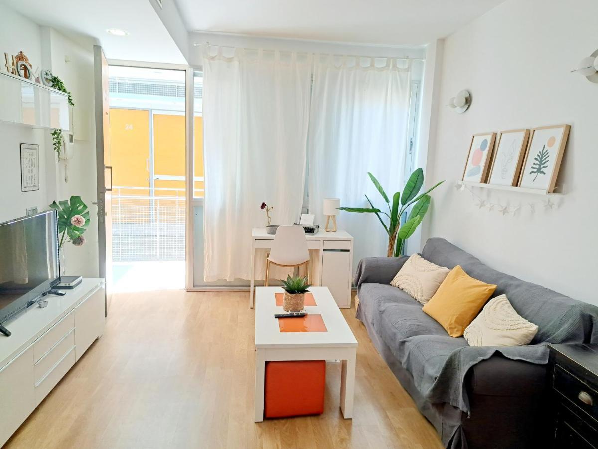 Apartamento Con Encanto Y Parking Trinidad 21 Малага Екстериор снимка